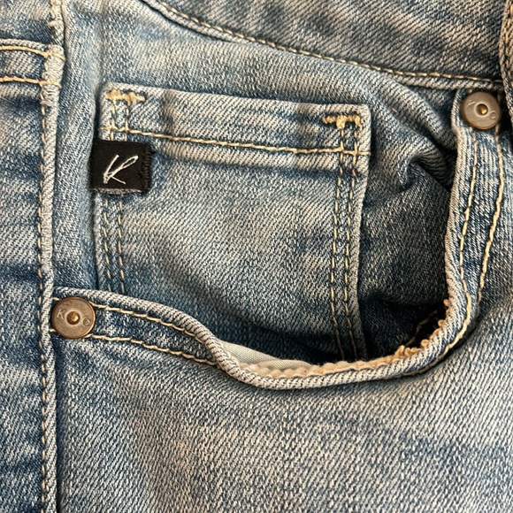 KanCan women’s ripped light wash skinny jeans - Picture 5 of 7